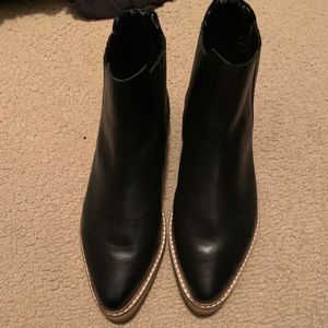 Roolee booties